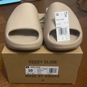 Yeezy Slide - Pure